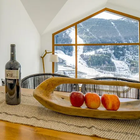 Chalet Kokono Luxury Andorra, *